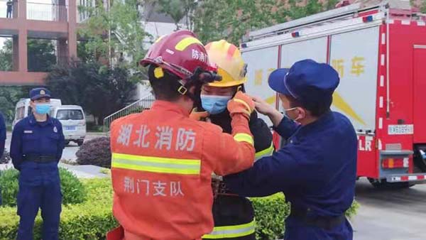 湖北省京山市实验中学举行防灾减灾应急疏散演练