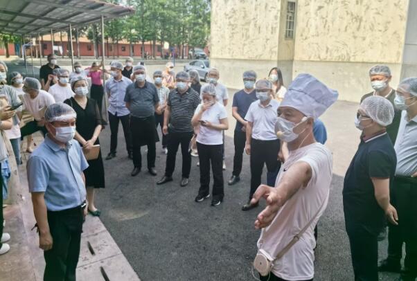 湖北省钟祥市石牌教育办事处召开学生食堂服务与管理现场交流会 湖北省钟祥市石牌教育办事处召开学生食堂服务与管理现场交流会