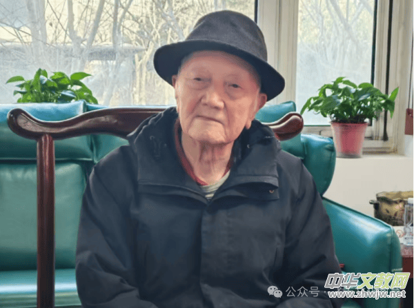 ʯӢ��ѧԺ������ʽ�ھ�����