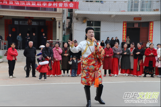 ���ֻ�����Ԫ�� �������������ġ�������Ů�ӹ������Ԫ��չ����������ֻ�Բ������