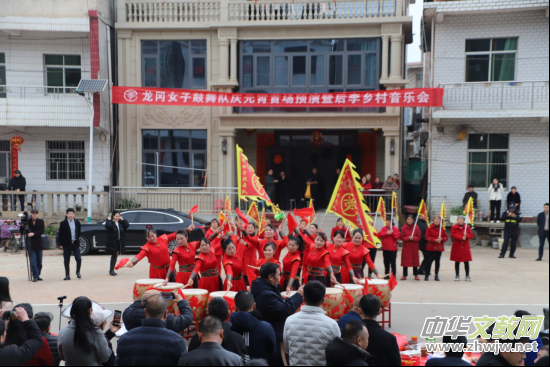 ���ֻ�����Ԫ�� �������������ġ�������Ů�ӹ������Ԫ��չ����������ֻ�Բ������