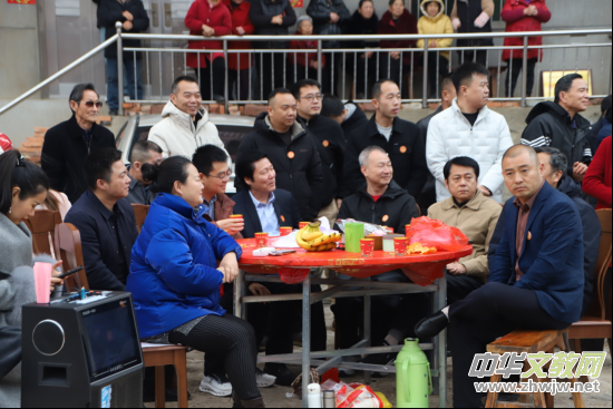 ���ֻ�����Ԫ�� �������������ġ�������Ů�ӹ������Ԫ��չ����������ֻ�Բ������