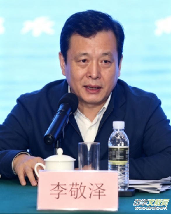 �Ͽ���ѧ��ѧԺ1986��У����ά��С˵������ơ�������̸���ٿ�