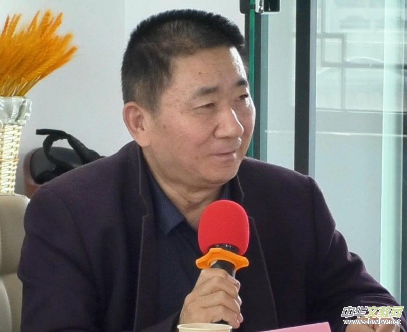 �Ͽ���ѧ��ѧԺ1986��У����ά��С˵������ơ�������̸���ٿ�