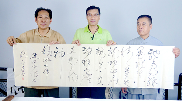 中国书协党总支原副书记连江州做客乐订坊媒体会客厅 中国书协党总支原副书记连江州做客乐订坊媒体会客厅